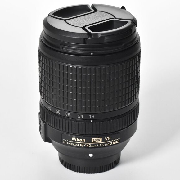 Nikon AF-S DX NIKKOR 18-140mm f/3.5-5.6G ED VR Zoom Telephoto Lens MINT - Picture 2 of 10